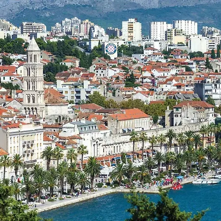 Three-bedroom In Split